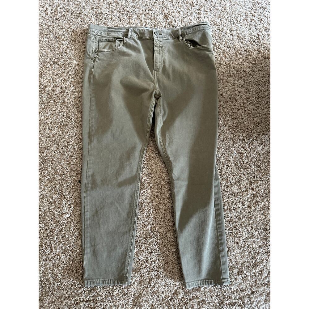 LOFT Modern Cropped Skinny Jean - Light Green Khaki - 18/34